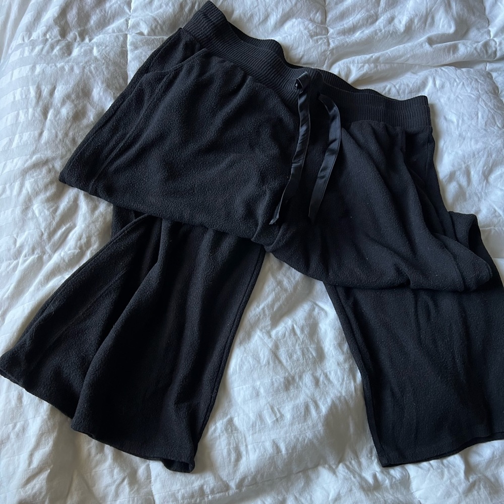 Torrid Size 2 super soft wide leg sleepwear